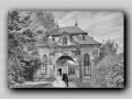 00101_Eingang_Kloster Knechtsteden_2794xxxTanjaMarcel mit Schwester und SchwagerRahmen